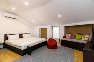 Апарт-отели VovaDoma Тбилиси Двухместный номер Делюкс с 1 кроватью и дополнительной кроватью-8