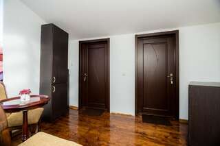 Апарт-отели VovaDoma Тбилиси Двухместный номер Делюкс с 1 кроватью и дополнительной кроватью-22